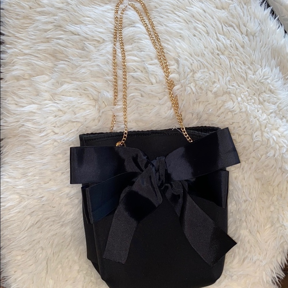Hand bag new with tag